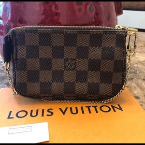 Louis Vuitton Damier Ebene Mini Pochette BNWOT